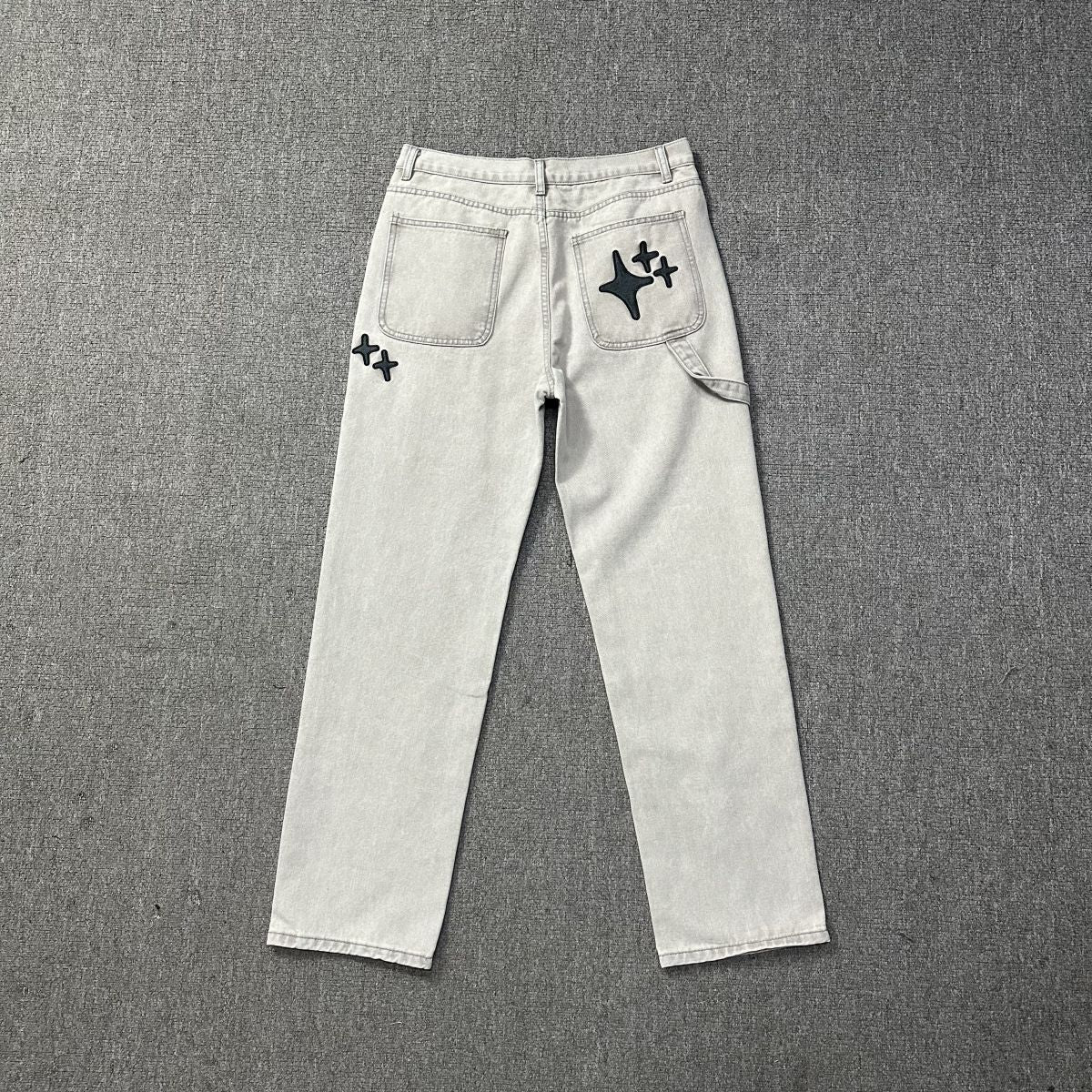 BROKEN PLANET JEANS